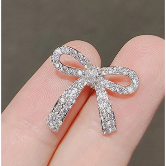 Tia Twisted Hoop Earrings - Silver